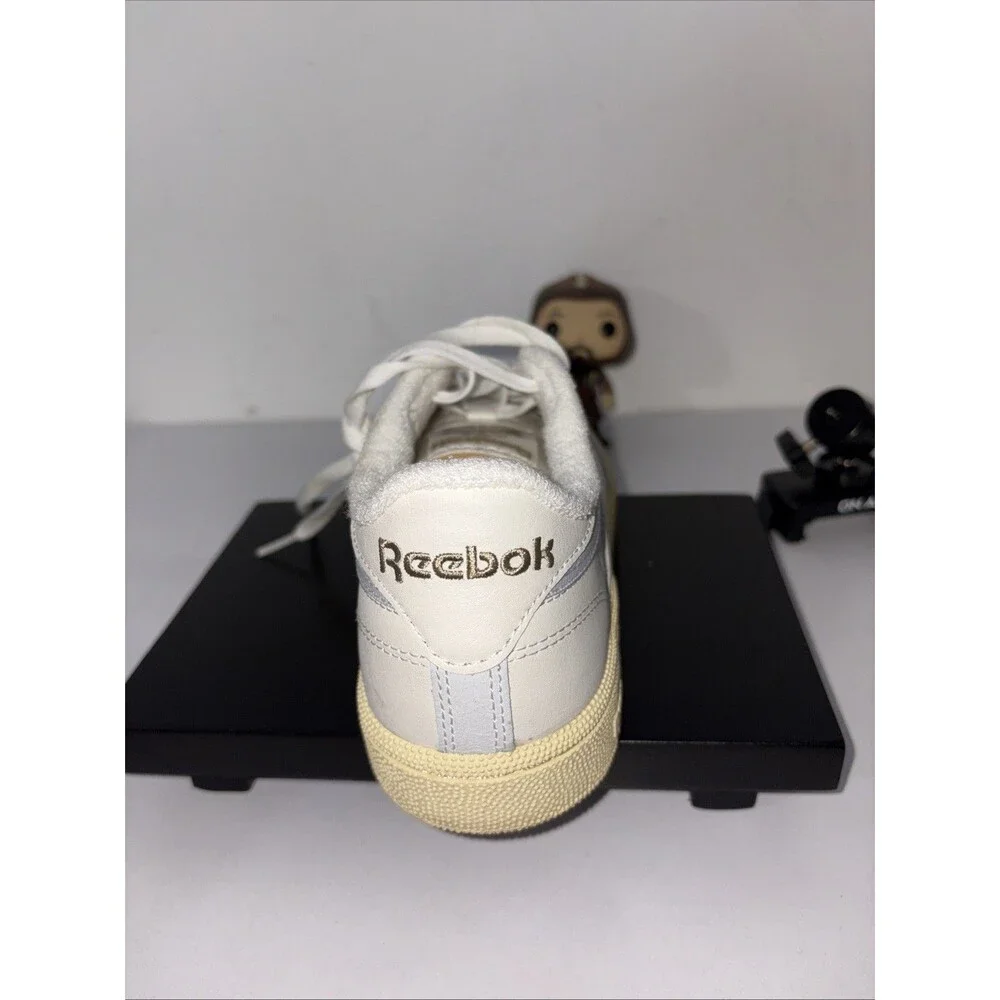 Reebok Ladies‎ 7.5 Chalk Weat Classic Excellent From Revolve